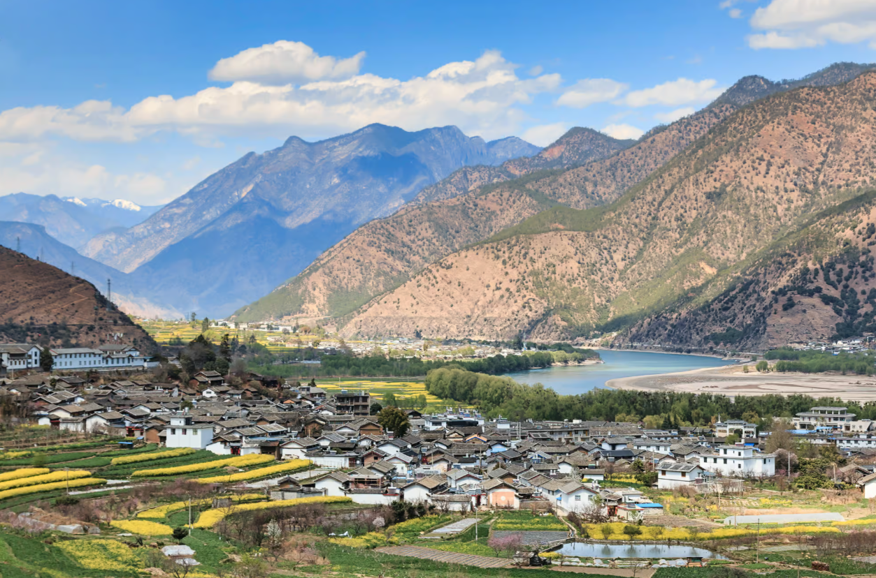 Shigu Mountains